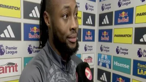 国米次回合1-0胜利物浦，劳塔罗世界波桑切斯红牌离场